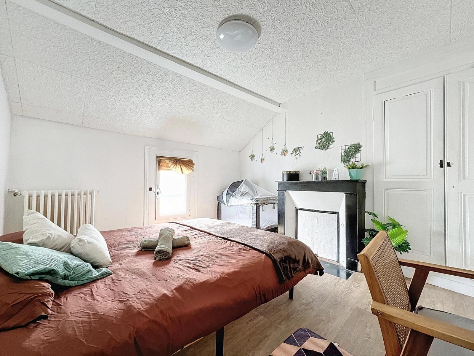 A1 Champagne Residence - 200 M2 14 Personnes 2 Toilets 4 Showers - Hyper Centre - Chalons En Champagne 외부 사진