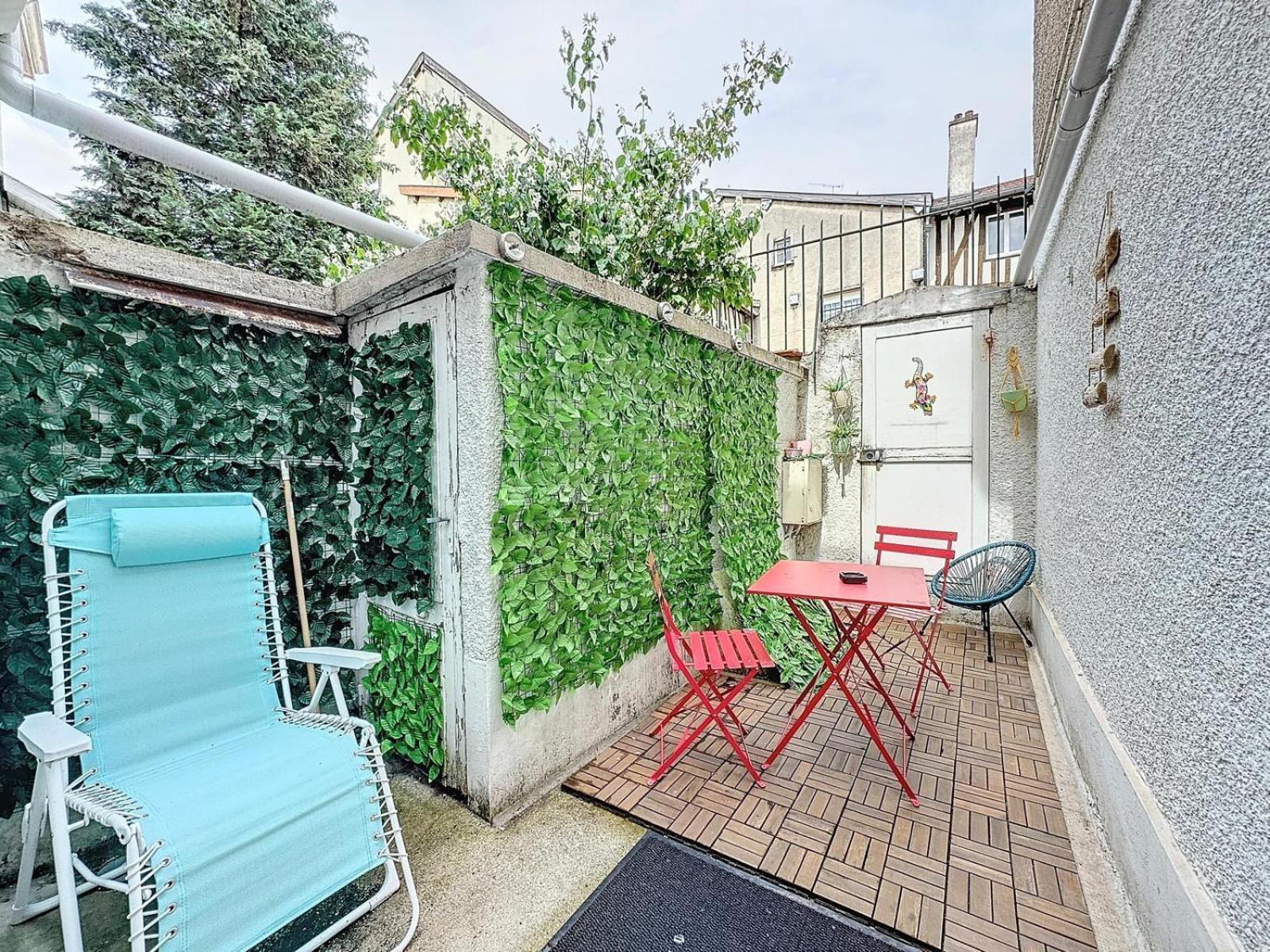 A1 Champagne Residence - 200 M2 14 Personnes 2 Toilets 4 Showers - Hyper Centre - Chalons En Champagne 외부 사진